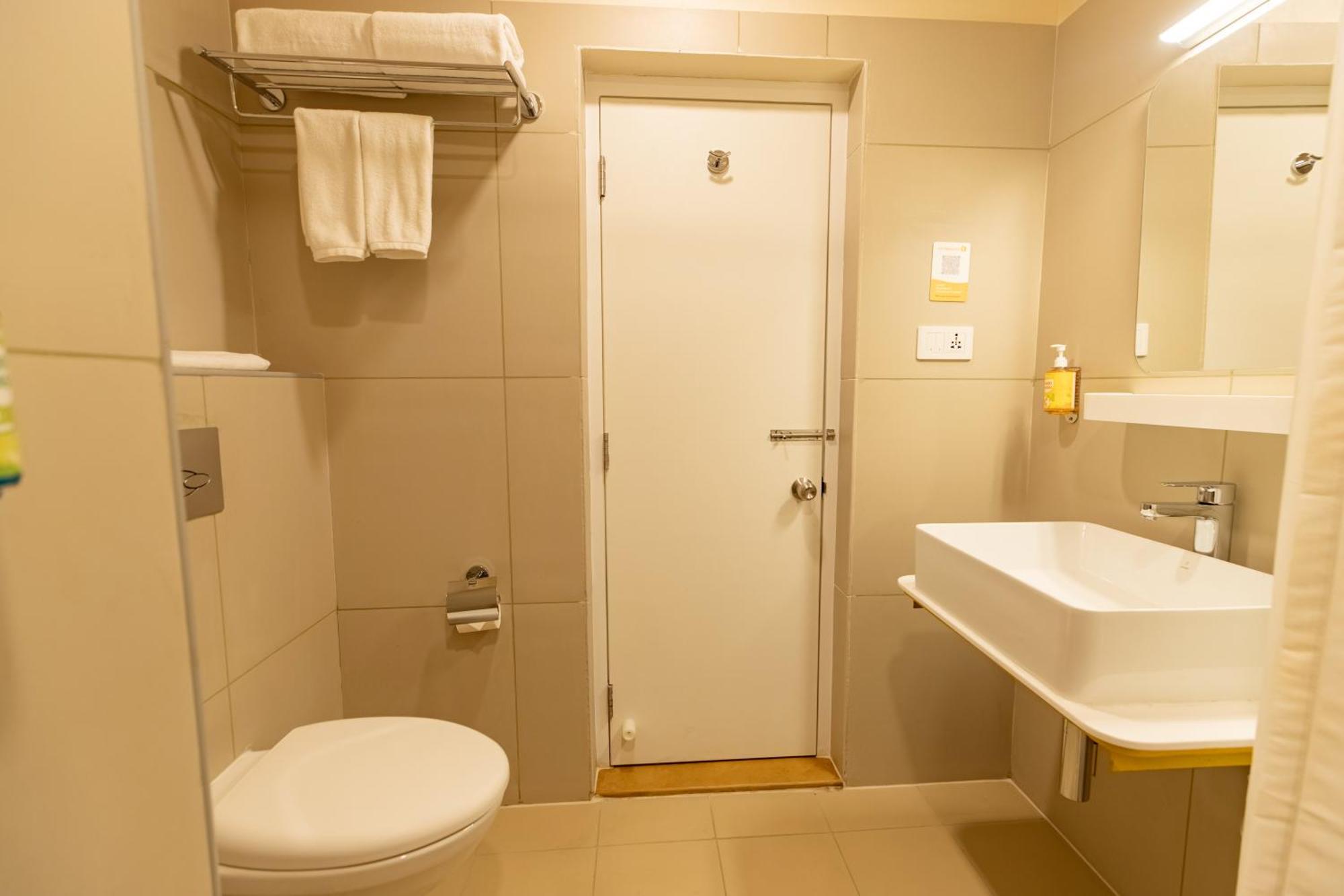 העיר בנגלור Bloom Hotel - Richmond Road חדר תמונה